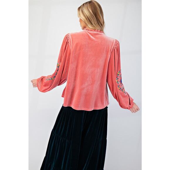 Easel Velvet Top with Embroidery - available in S-L - Picture 5 of 5